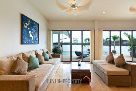 Charming Modern 3 Bedroom Villa with Pool in Hua Hin Laguna