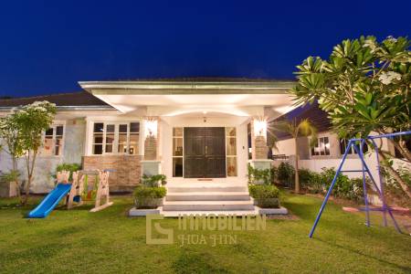 Laguna Hua Hin: Charmante villa moderne de 3 chambres avec piscine