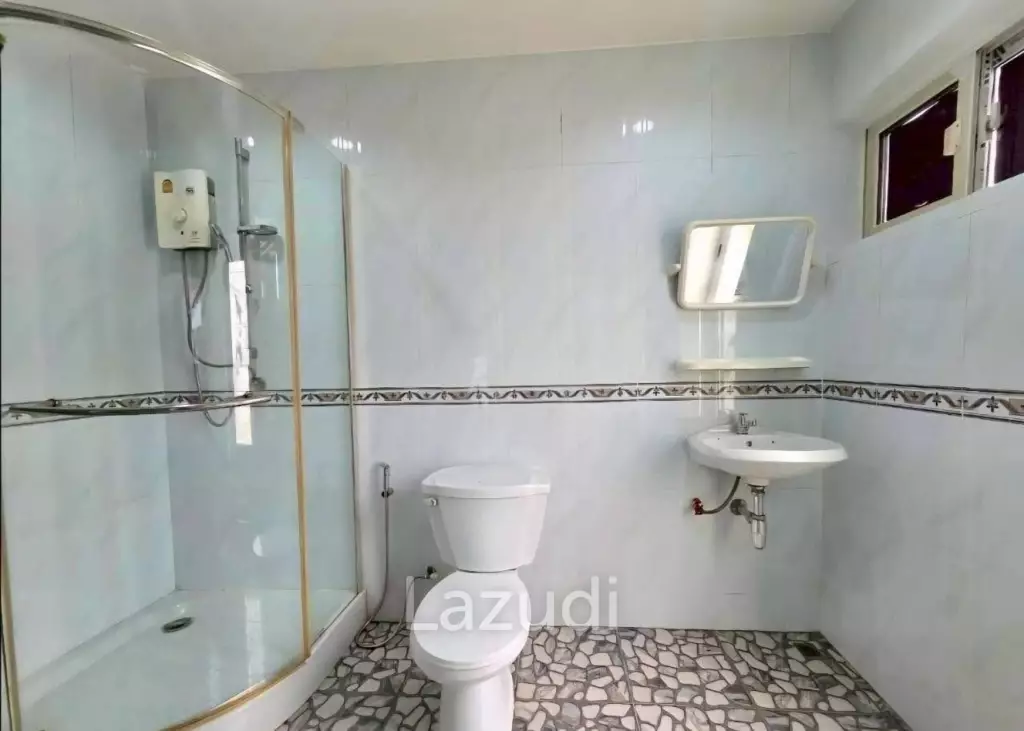 3 Beds 3 Baths 400 SQ.M.  House  in Central Pattaya