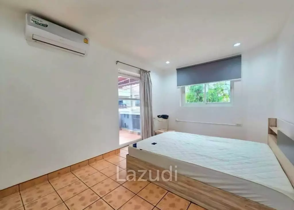 3 Beds 3 Baths 400 SQ.M.  House  in Central Pattaya