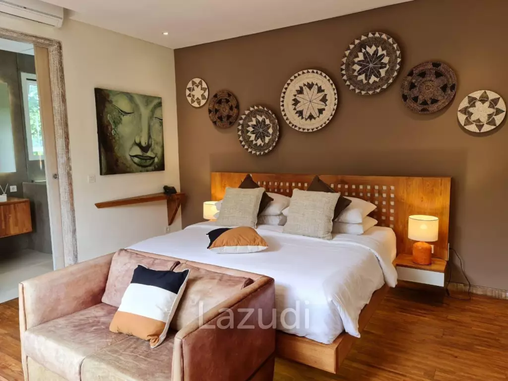 Spacious 4 Bedroom Villa in Kerobokan with Stunning Rice Field Views