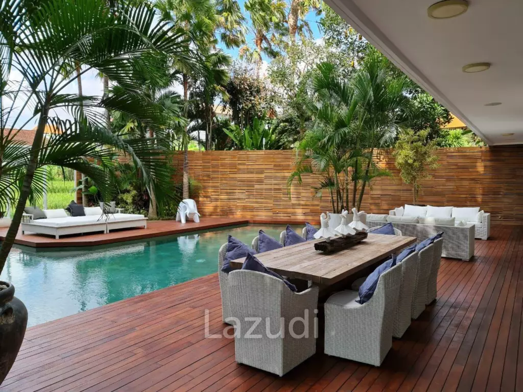 Spacious 4 Bedroom Villa in Kerobokan with Stunning Rice Field Views