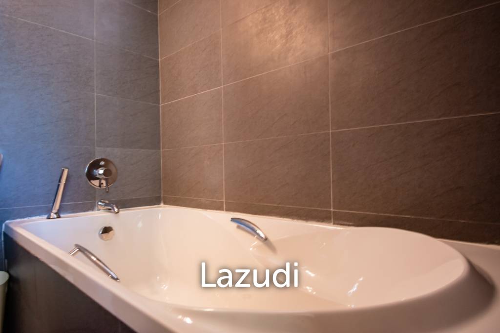 ฺBAAN SAN PLOEN : Elegant 3 Bed Beachfront condo