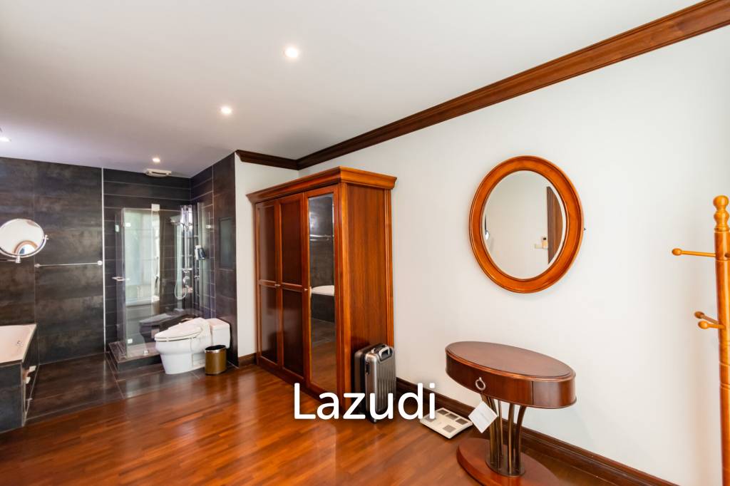 ฺBAAN SAN PLOEN : Elegant 3 Bed Beachfront condo