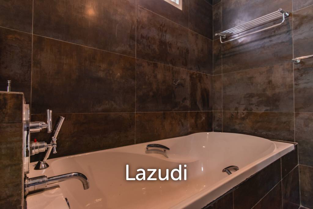 ฺBAAN SAN PLOEN : Elegant 3 Bed Beachfront condo