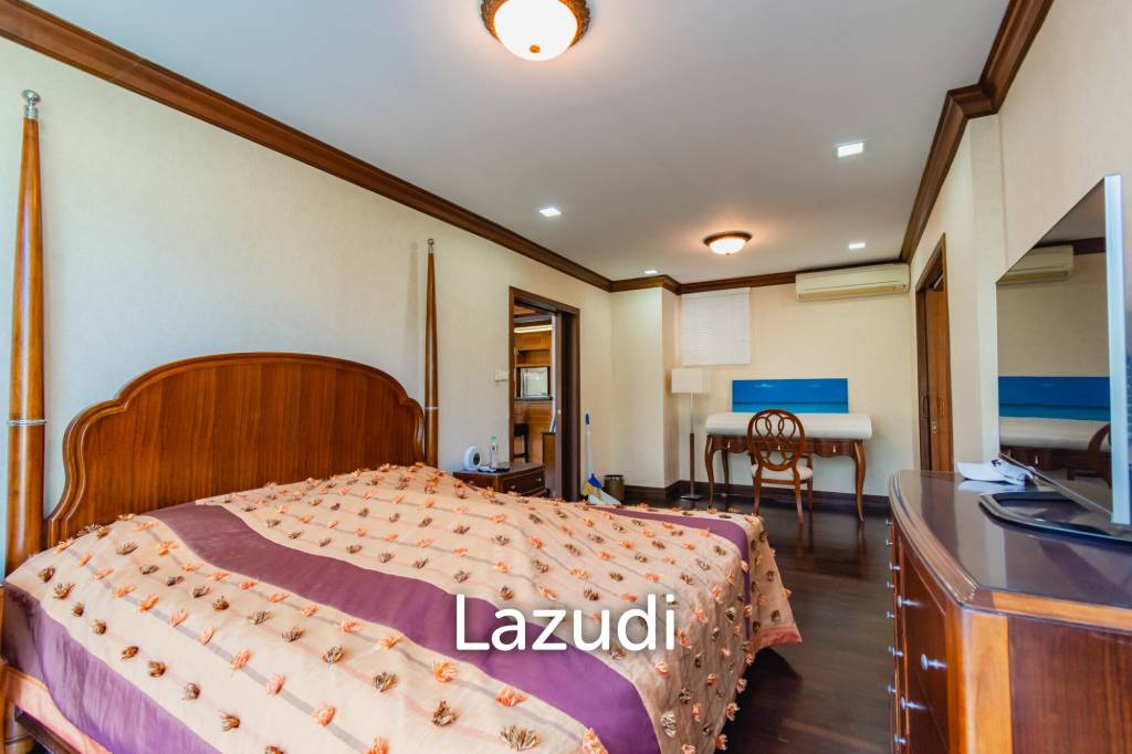 ฺBAAN SAN PLOEN : Elegant 3 Bed Beachfront condo