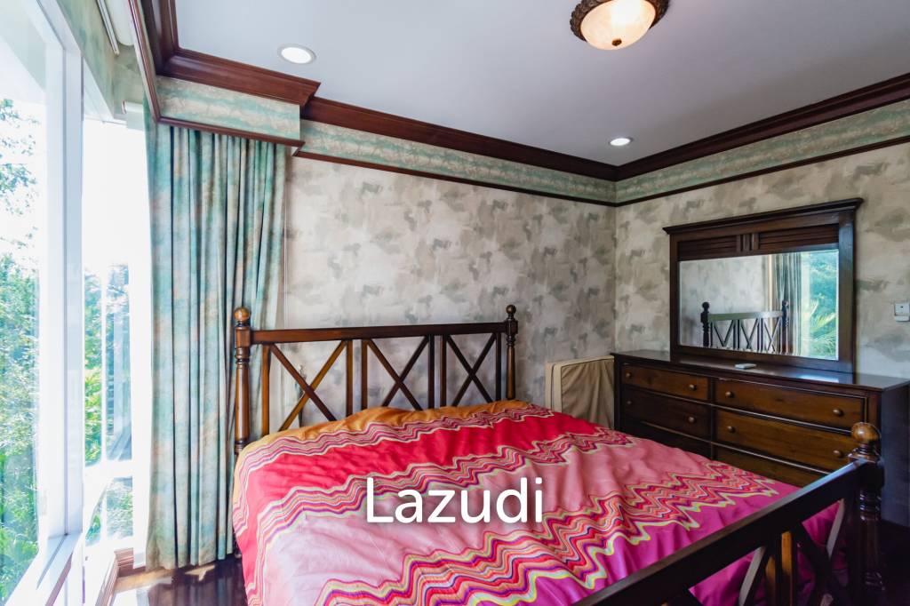 ฺBAAN SAN PLOEN : Elegant 3 Bed Beachfront condo