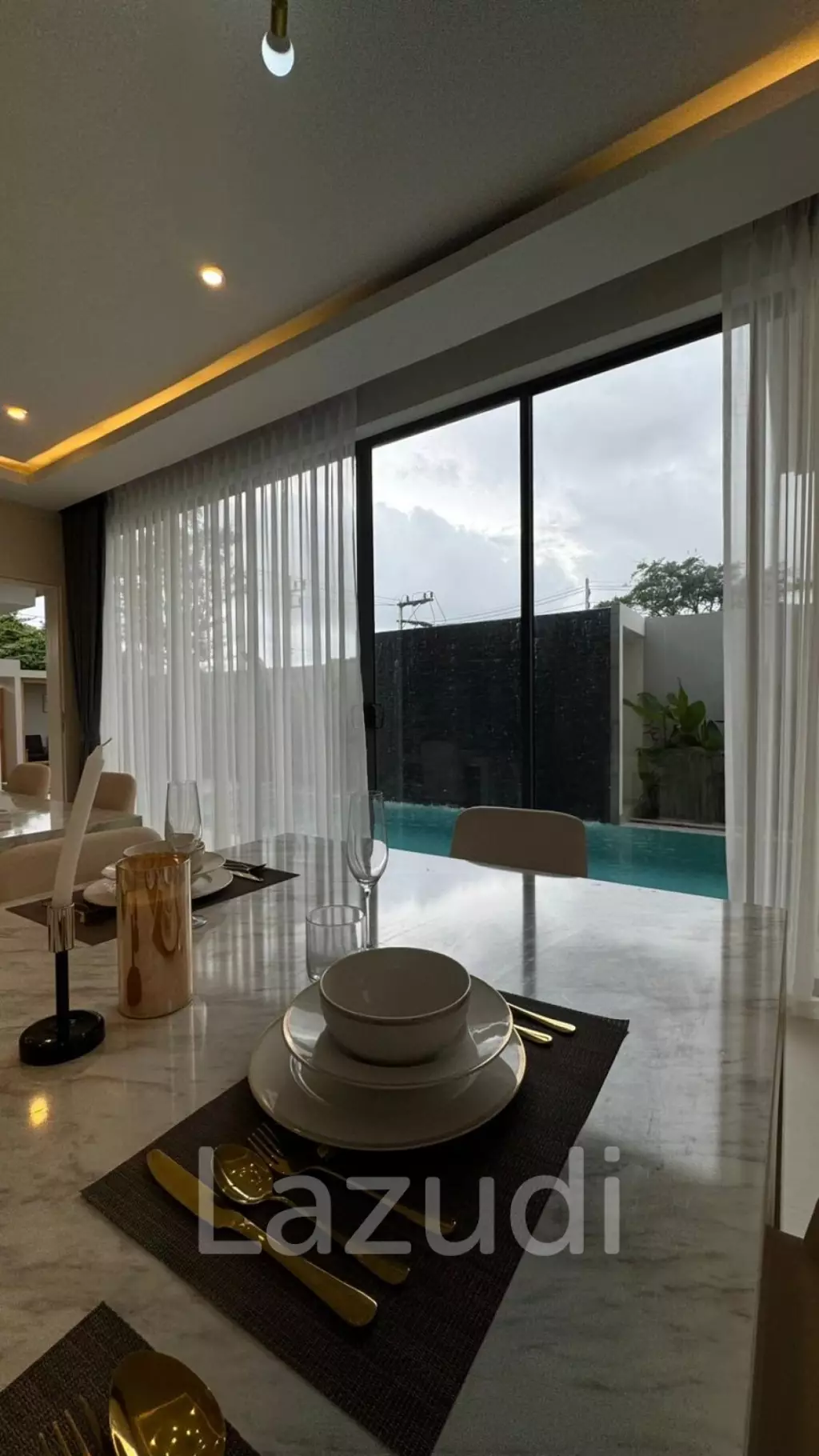 Luxurious Modern Villa with Stunning Features in Rawai Phuket