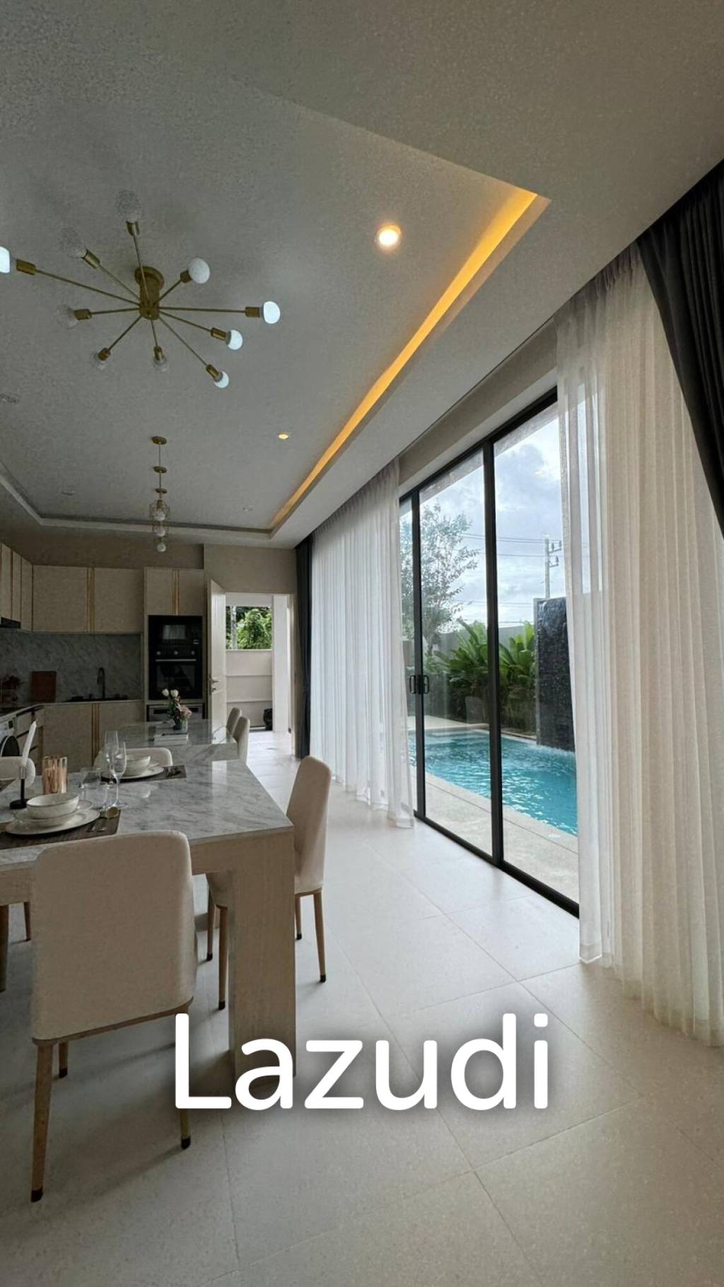 Luxurious Modern Villa with Stunning Features in Rawai Phuket