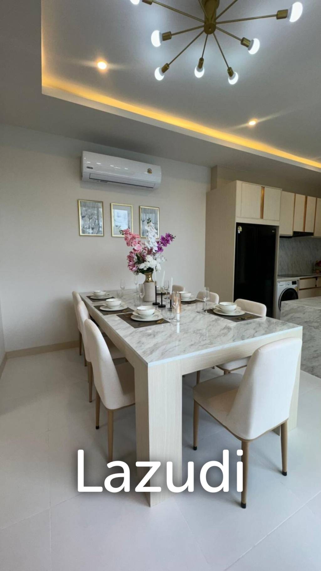 Luxurious Modern Villa with Stunning Features in Rawai Phuket