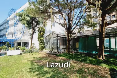 316.76sqm Glass House Retail Space in W District - Bangkok's Vibrant Hotspot!