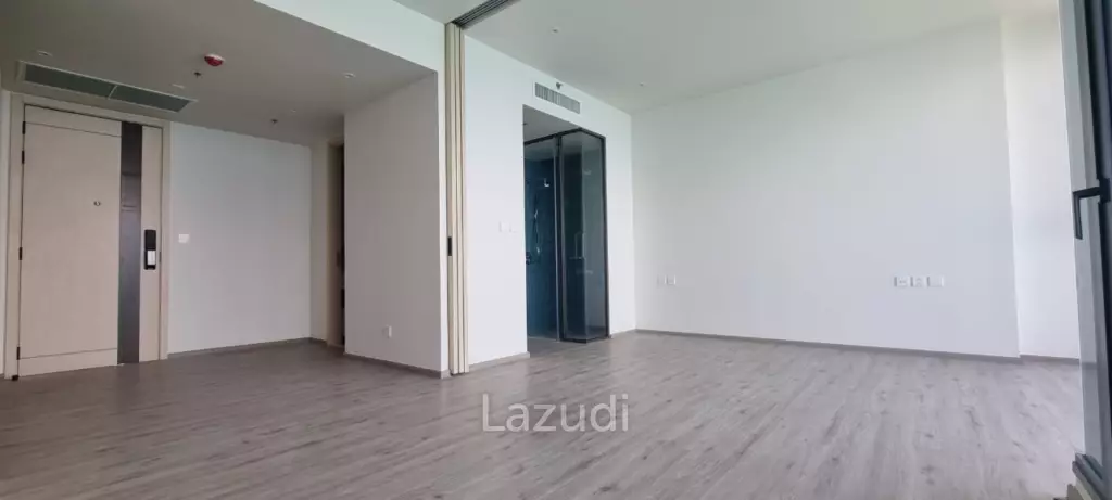 1 Bedroom 1 Bathroom 45 SQ.M. Arom Wongamat