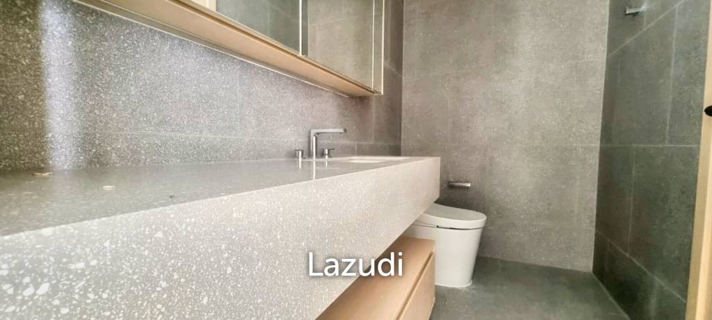1 Bedroom 1 Bathroom 45 SQ.M. Arom Wongamat