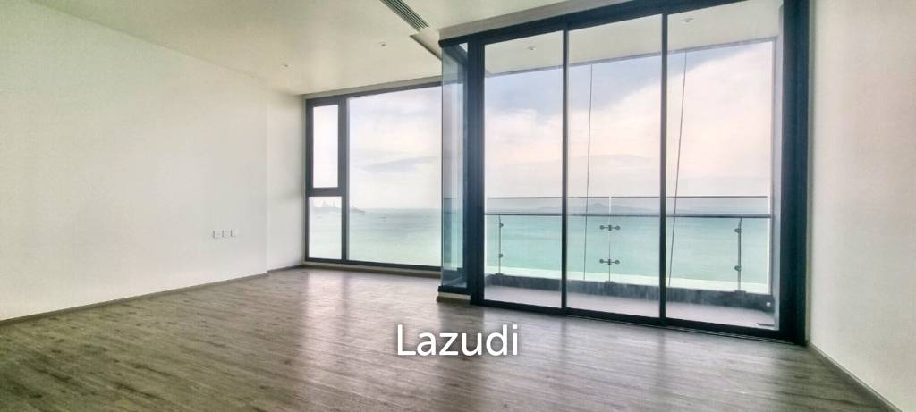 1 Bedroom 1 Bathroom 45 SQ.M. Arom Wongamat