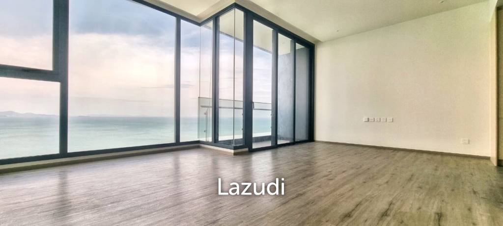 1 Bedroom 1 Bathroom 45 SQ.M. Arom Wongamat