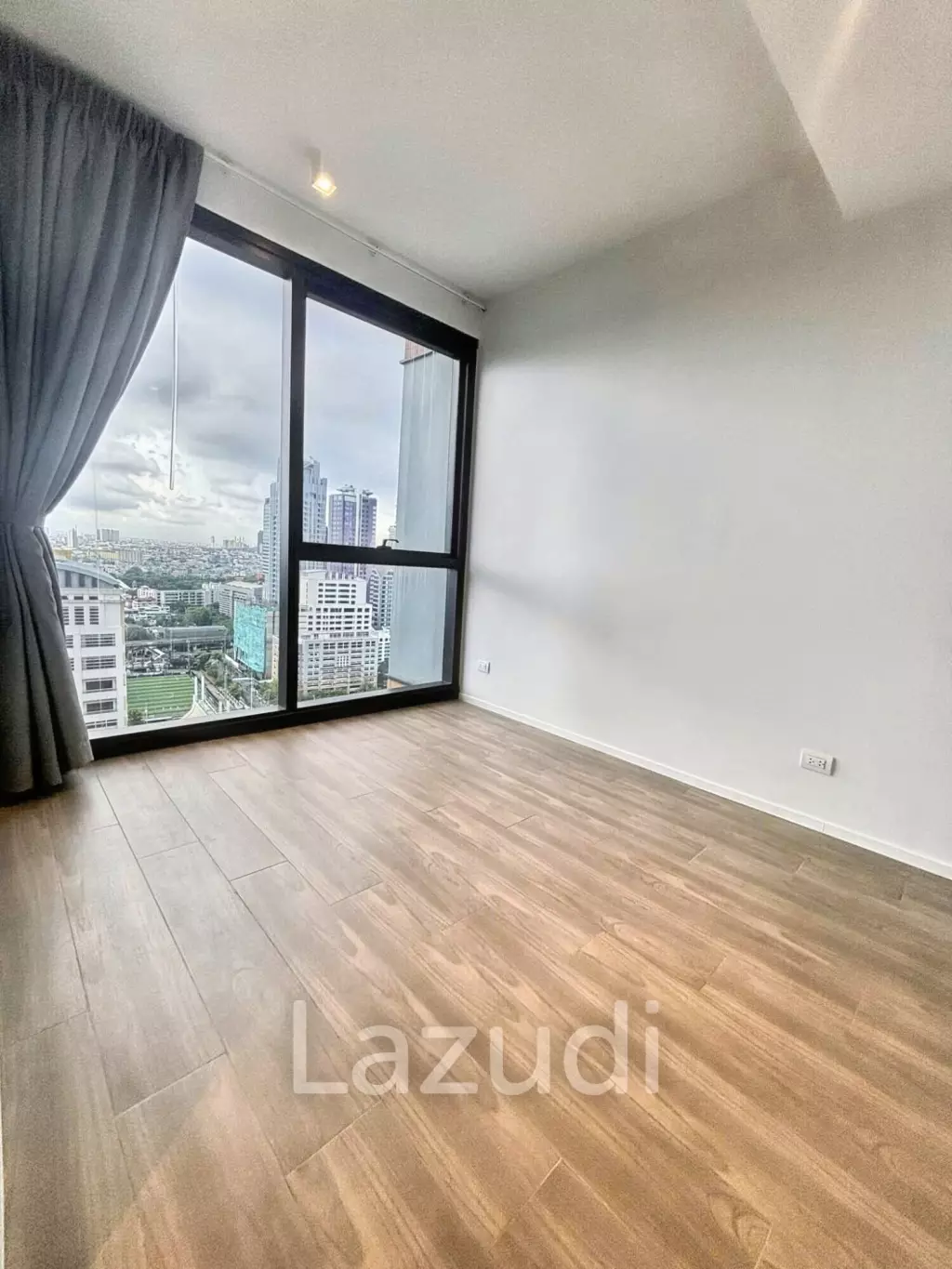1 Bedroom 1 Bathroom 45 SQ.M The Lofts Silom
