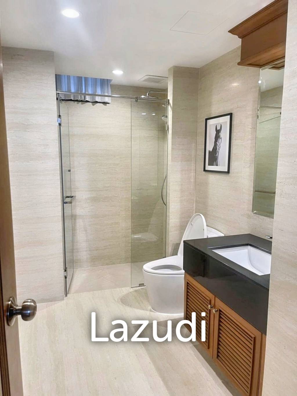 3 Bedroom 4 Bathroom 320 SQ.M at Ruamsuk