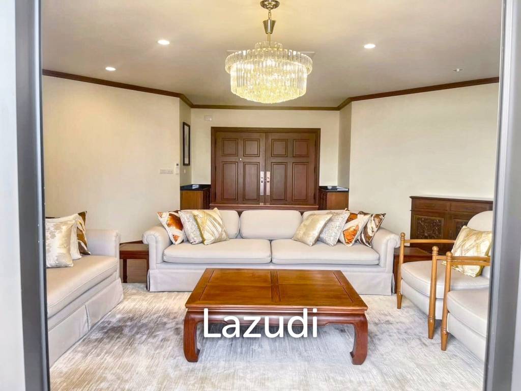 3 Bedroom 4 Bathroom 320 SQ.M at Ruamsuk