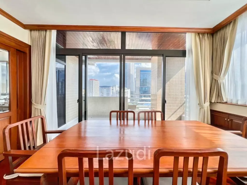 3 Bedroom 4 Bathroom 320 SQ.M at Ruamsuk
