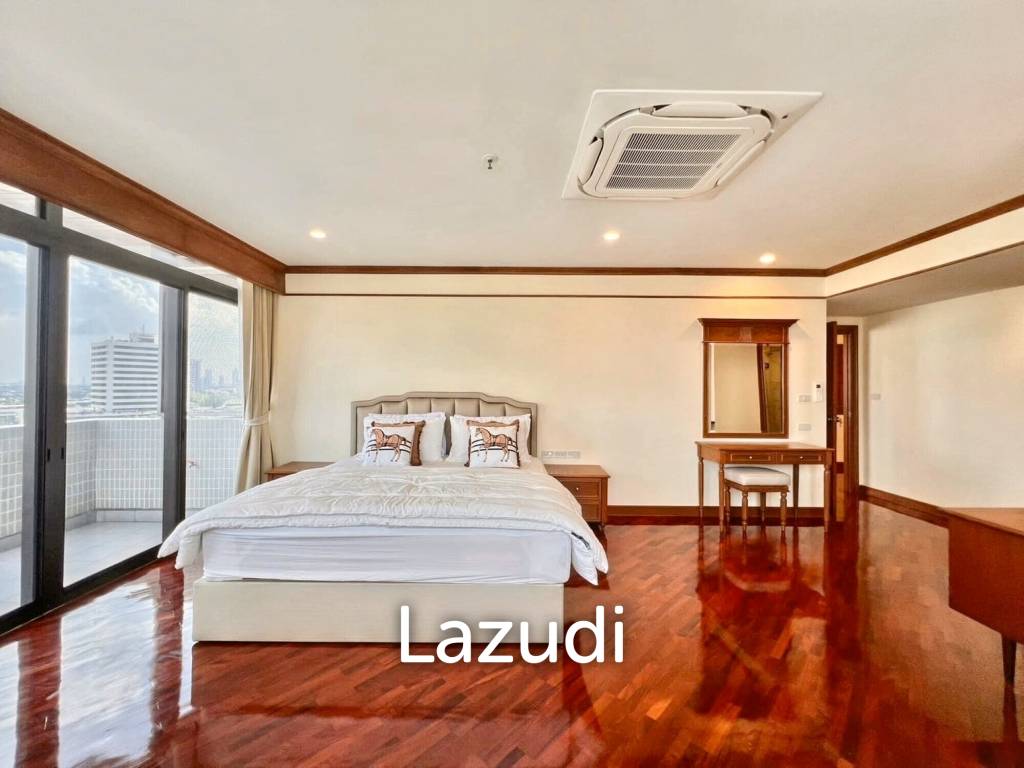 3 Bedroom 4 Bathroom 320 SQ.M at Ruamsuk