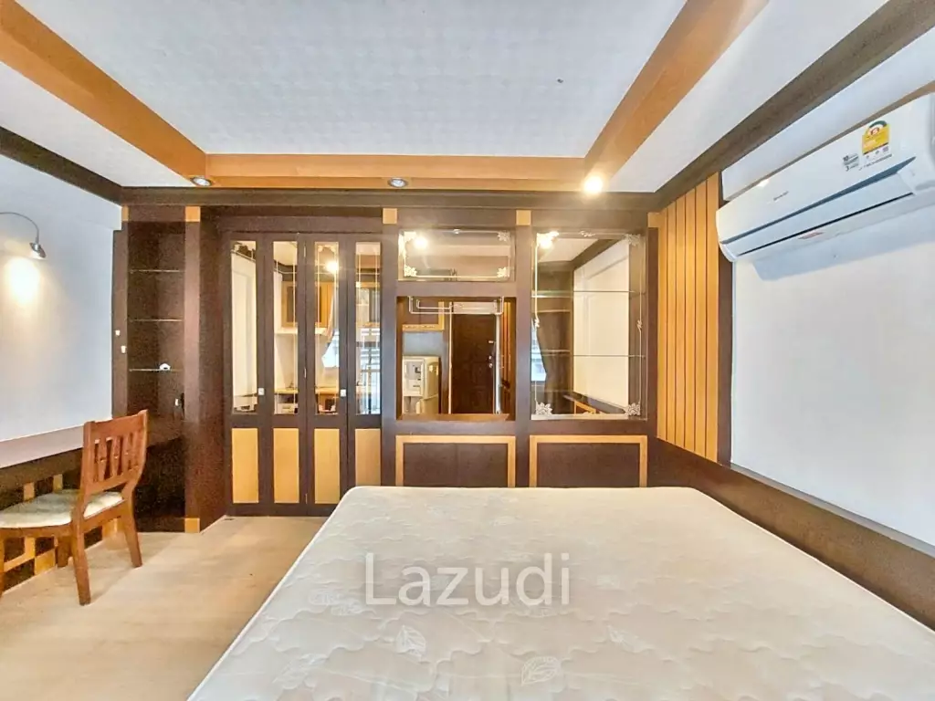 1 Bedroom 1 Bathroom 32 SQ.M Raintree Villa
