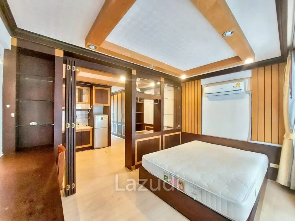 1 Bedroom 1 Bathroom 32 SQ.M Raintree Villa