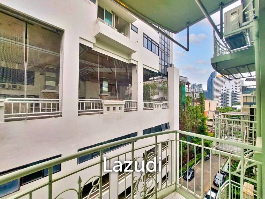1 Bedroom 1 Bathroom 32 SQ.M Raintree Villa