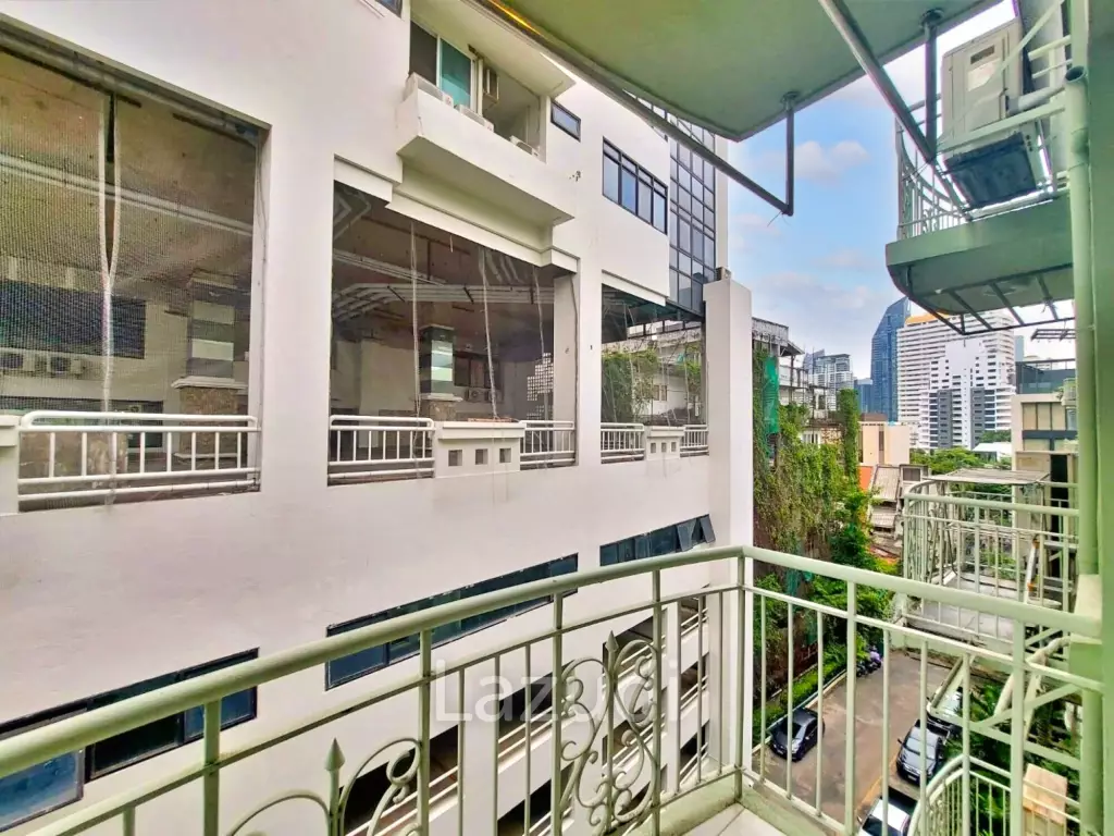 1 Bedroom 1 Bathroom 32 SQ.M Raintree Villa