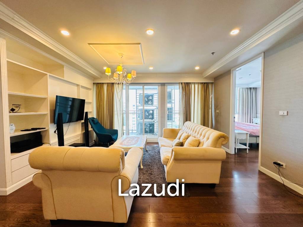 3 Beds 2 Baths 152 SQ.M 15 Sukhumvit Residence