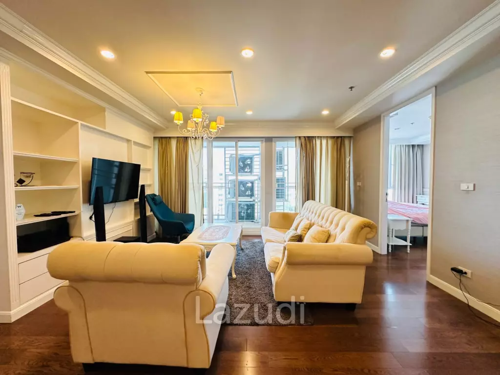 3 Beds 2 Baths 152 SQ.M 15 Sukhumvit Residence