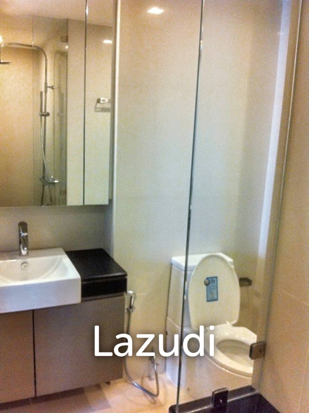 1 Bedroom 1 Bathroom 64 SQ.M O2 Hip