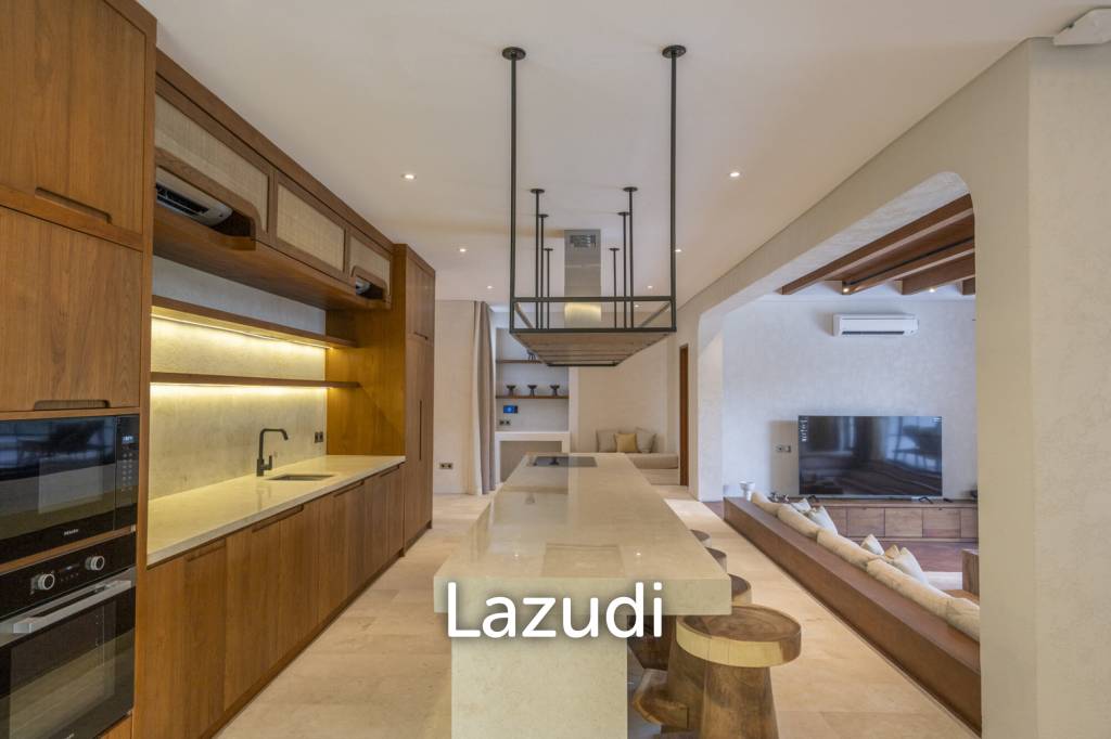 Brand New 4 Bedroom Smart Villa in Exclusive Complex – Prime Investment Opportunity in Berawa Area