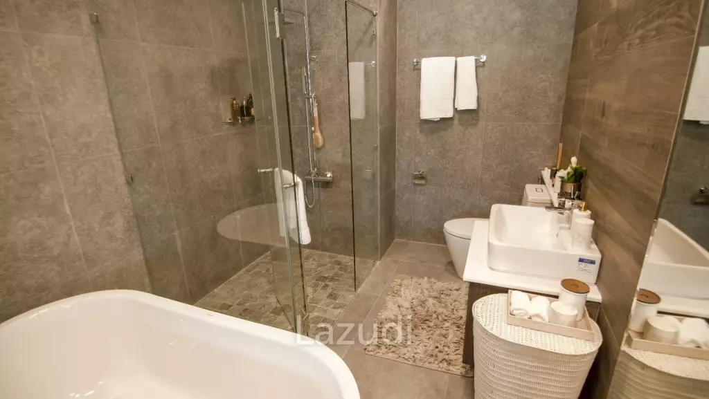 1-Bed Beach Distance Condominium - The Proud Condominium Karon