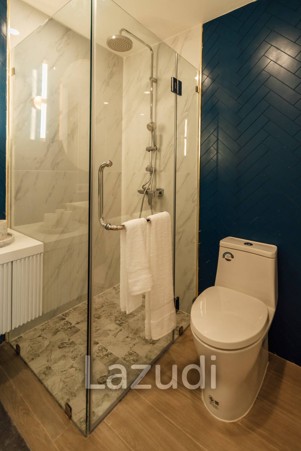 1-Bed 38 SqM. Luxury Condominium at Above Element