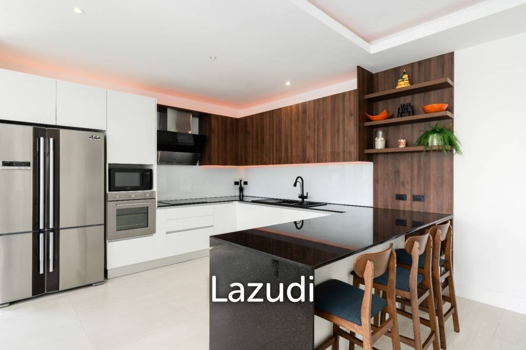 Luxury 4-Bedroom Villa with Sea & Jungle Views in Chaweng, Koh Samui