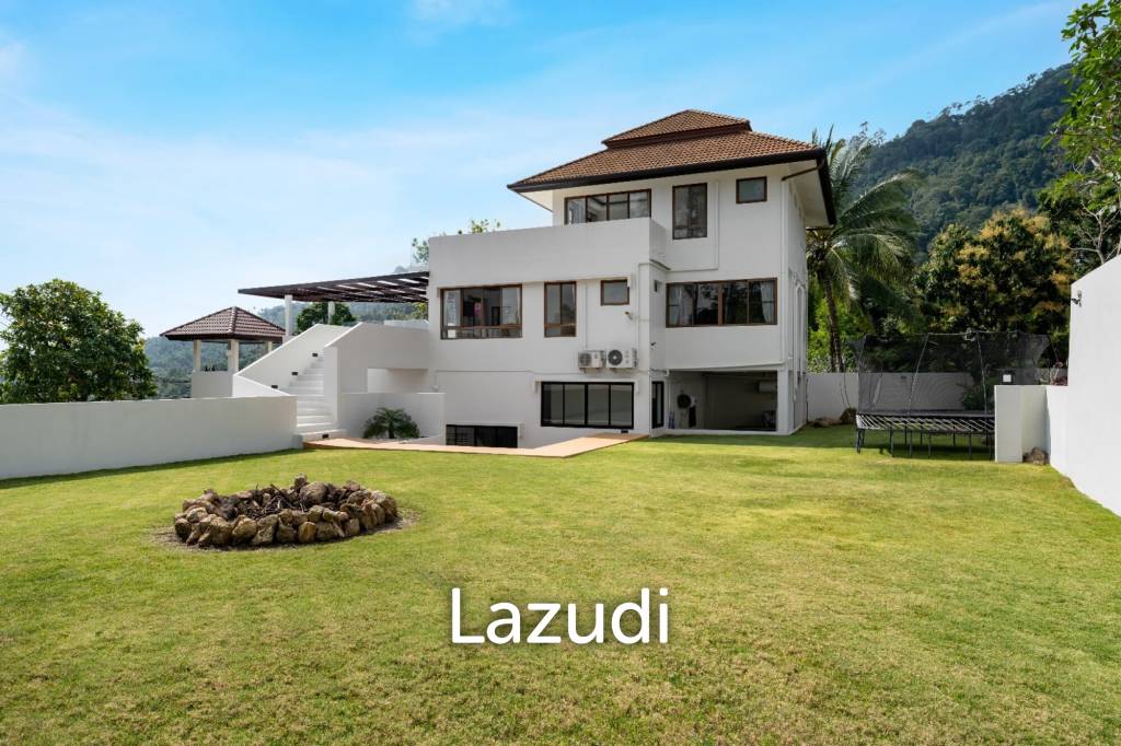 Luxury 4-Bedroom Villa with Sea & Jungle Views in Chaweng, Koh Samui