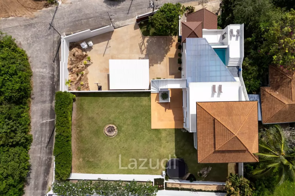 Luxury 4-Bedroom Villa with Sea & Jungle Views in Chaweng, Koh Samui