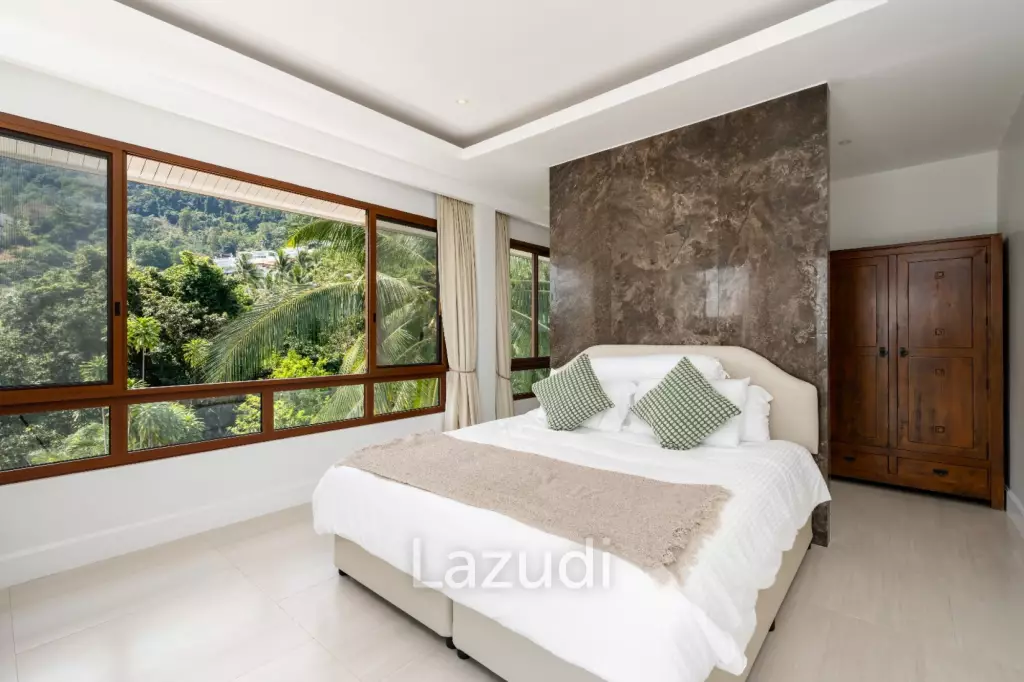 Luxury 4-Bedroom Villa with Sea & Jungle Views in Chaweng, Koh Samui