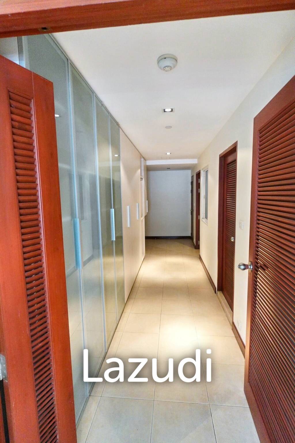 3 Bed 5 Bath 385 SQ.M Le Raffine Jambunuda Sukhumvit 31