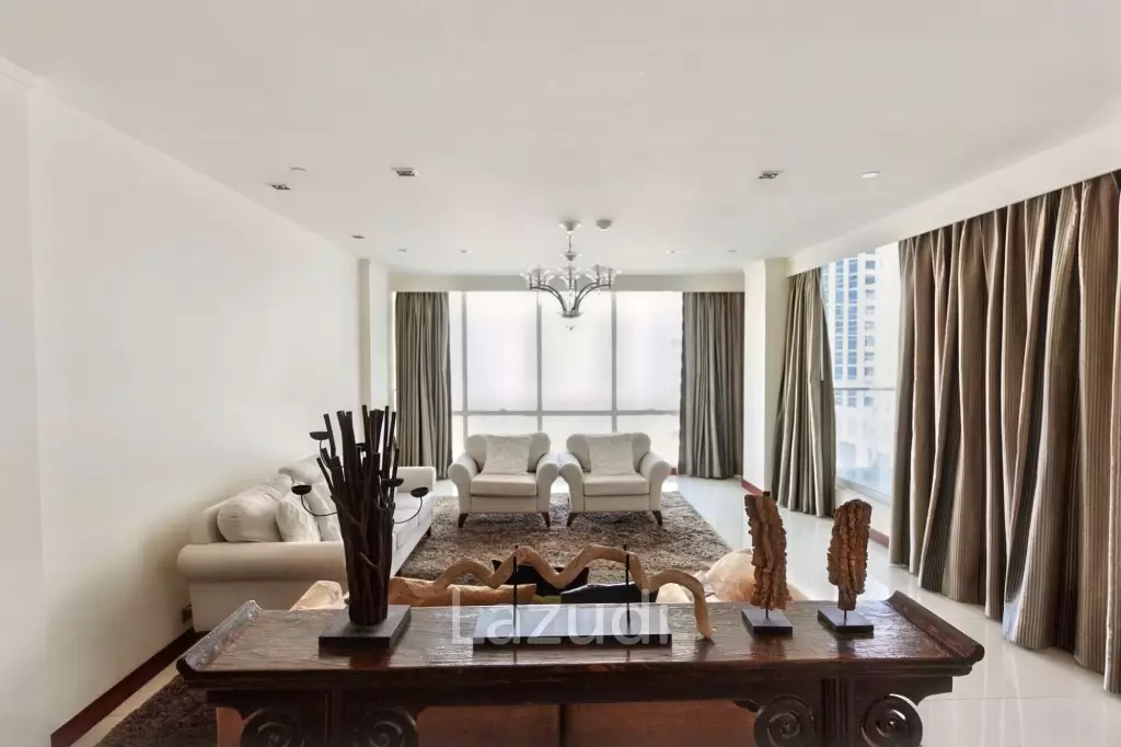 3 Bed 5 Bath 385 SQ.M Le Raffine Jambunuda Sukhumvit 31