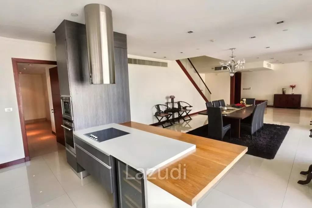 3 Bed 5 Bath 385 SQ.M Le Raffine Jambunuda Sukhumvit 31