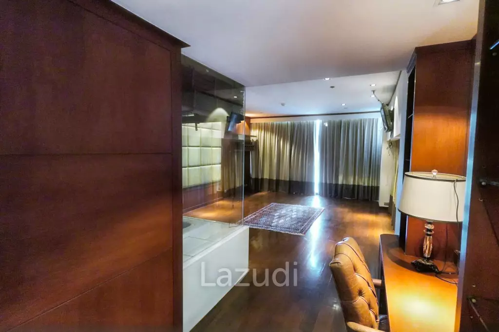 3 Bed 5 Bath 385 SQ.M Le Raffine Jambunuda Sukhumvit 31