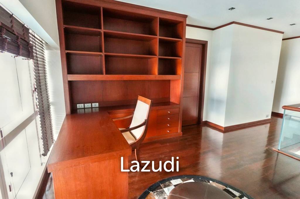3 Bed 5 Bath 385 SQ.M Le Raffine Jambunuda Sukhumvit 31
