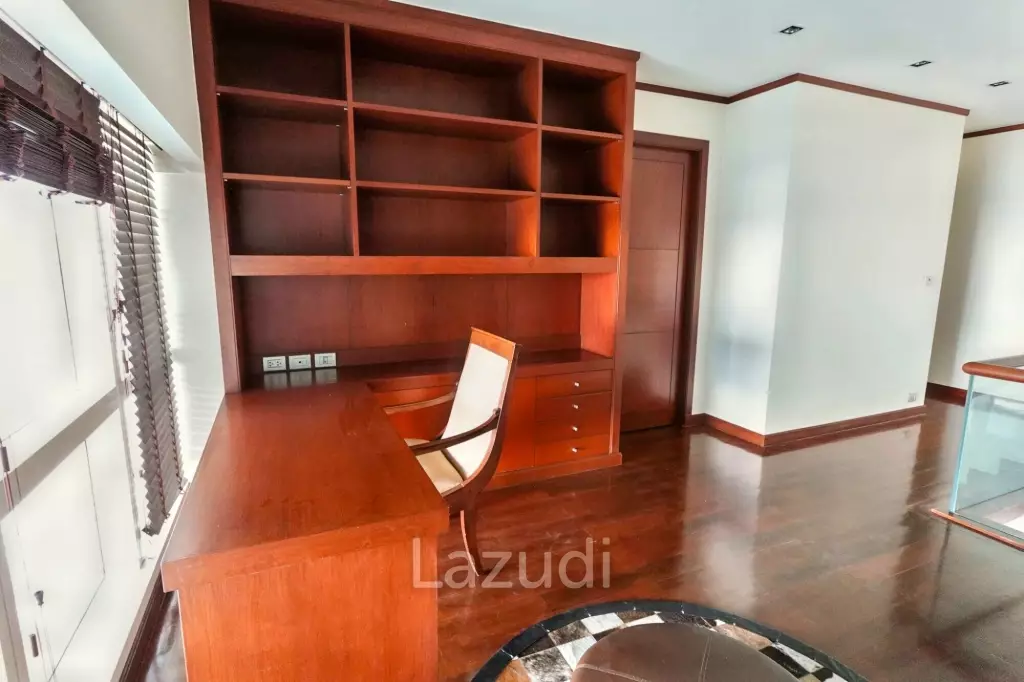 3 Bed 5 Bath 385 SQ.M Le Raffine Jambunuda Sukhumvit 31