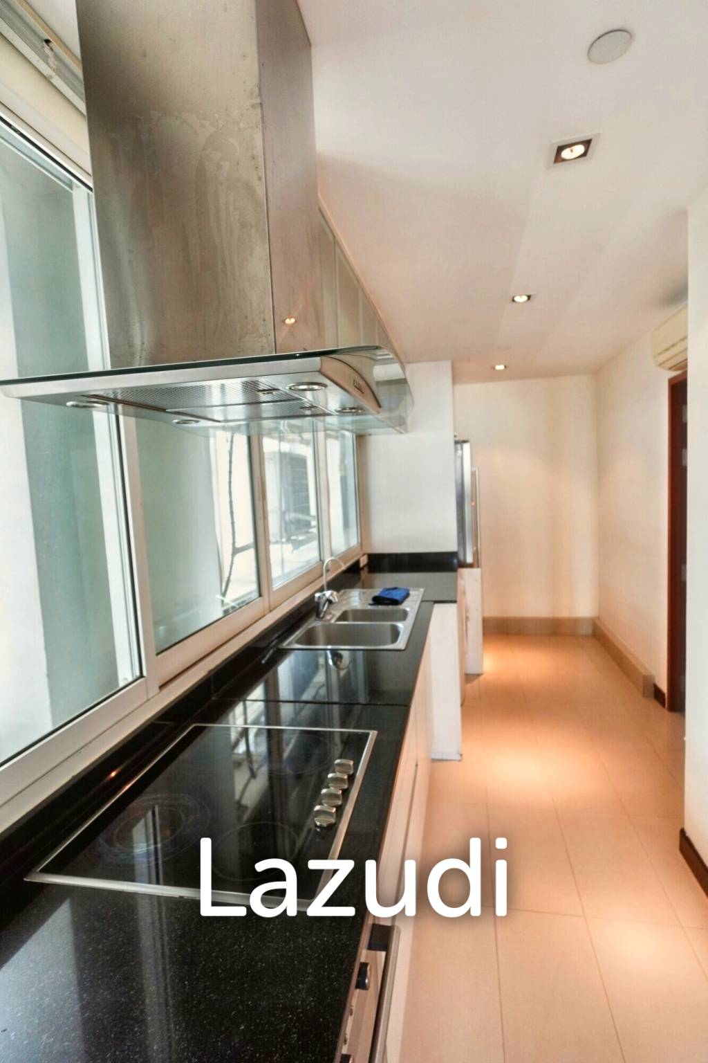 3 Bed 5 Bath 385 SQ.M Le Raffine Jambunuda Sukhumvit 31