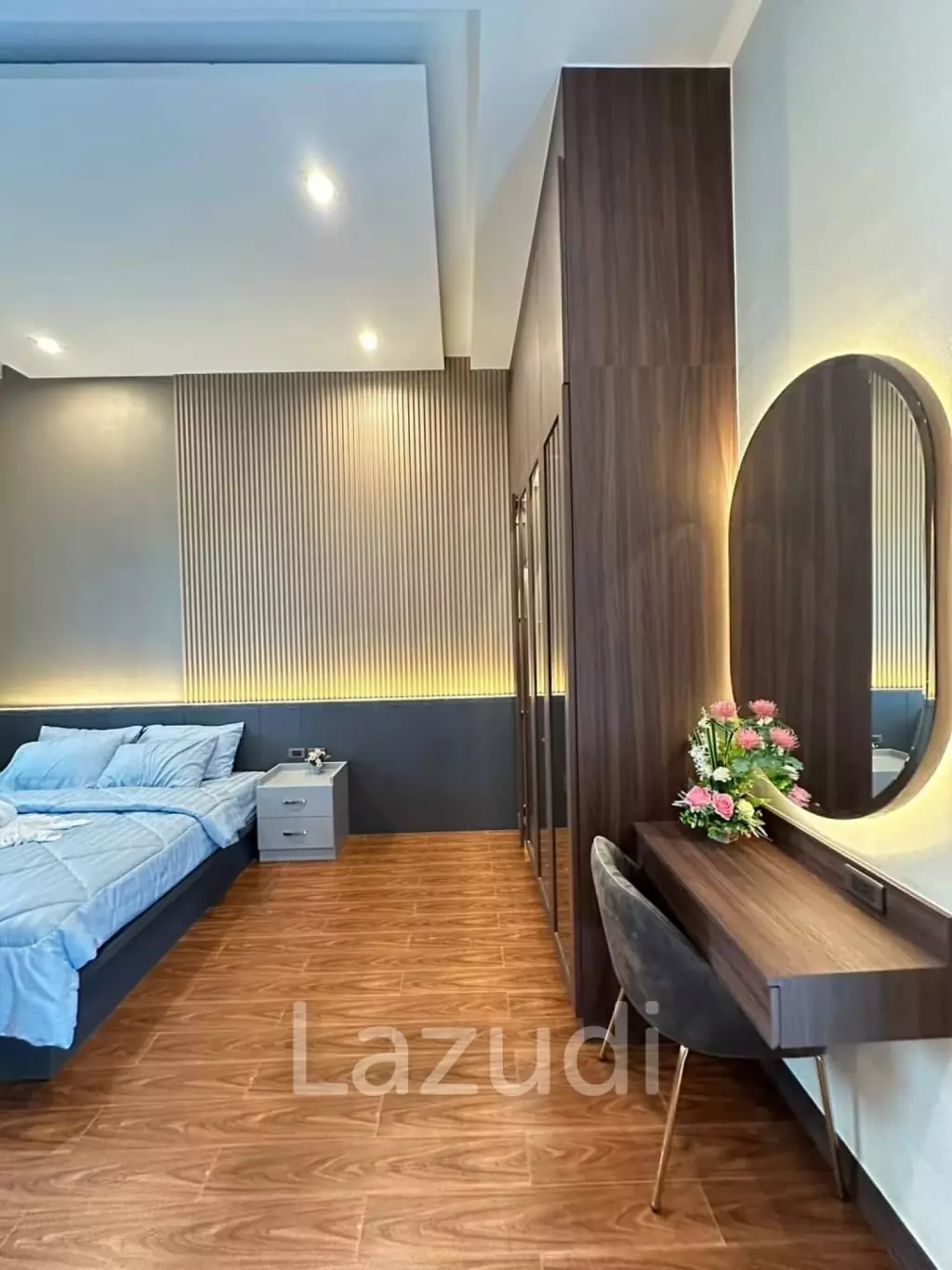 3 Beds 4 Baths 363.26 SQ.M. Reservoir Town
