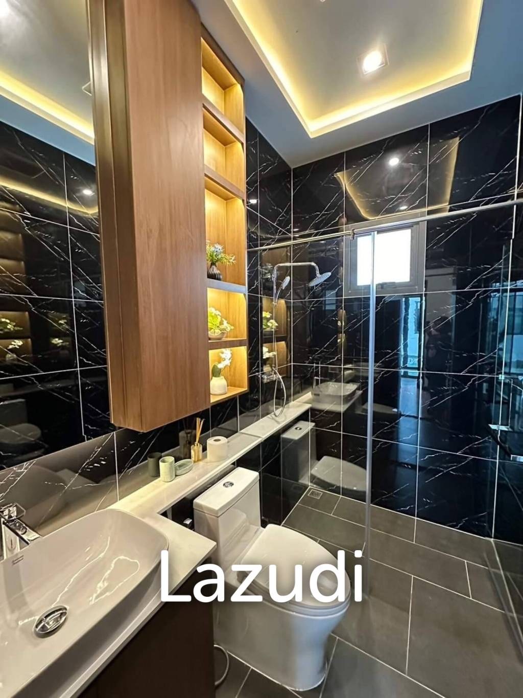 3 Beds 4 Baths 363.26 SQ.M. Reservoir Town