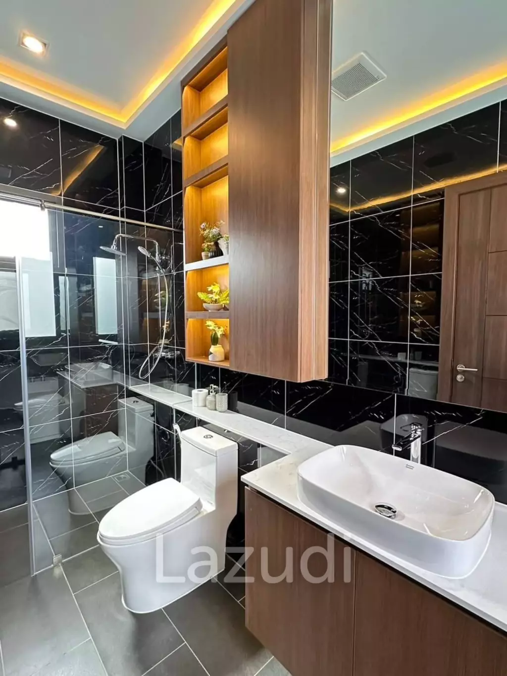 3 Beds 4 Baths 363.26 SQ.M. Reservoir Town