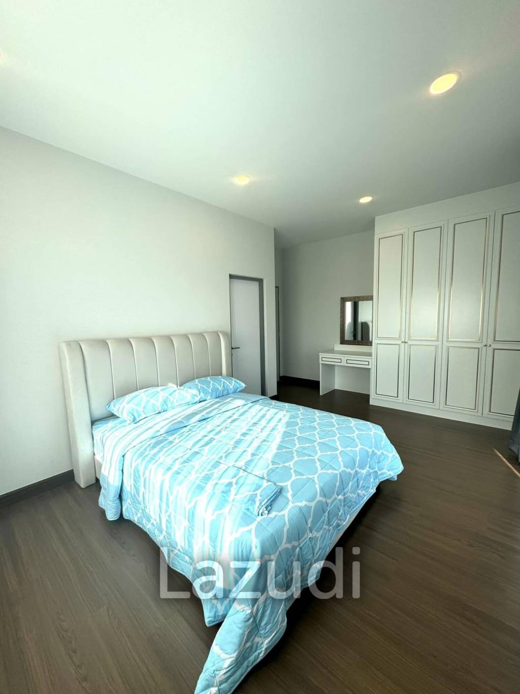 7 Beds 6 Baths 500 SQ.M The City Bangna