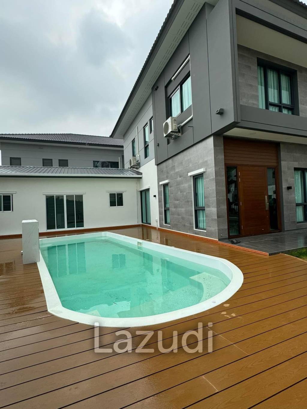 7 Beds 6 Baths 500 SQ.M The City Bangna